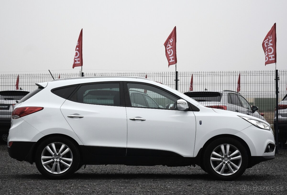 Hyundai ix35 4x4 - benzín - 122 301 km - 5