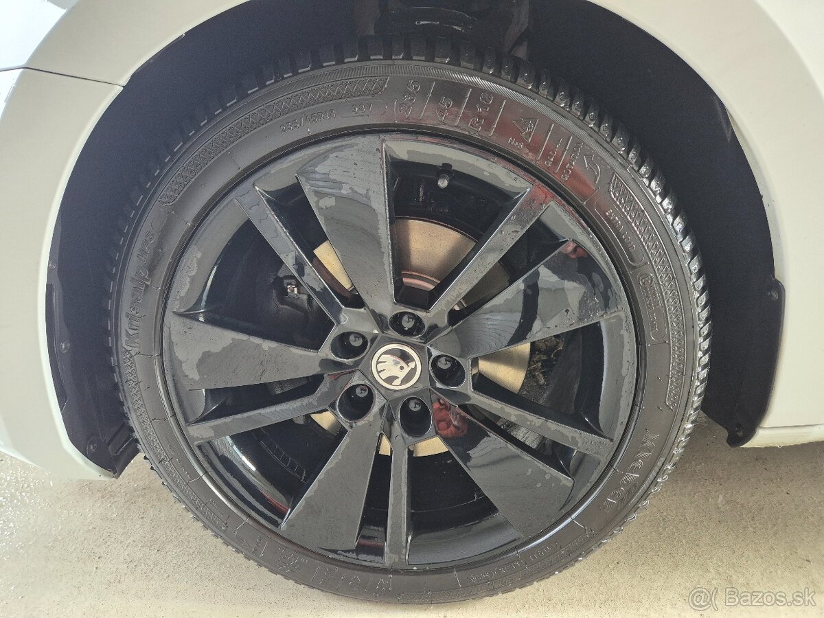 Skoda Superb sportline 4x4, 140kw - 5