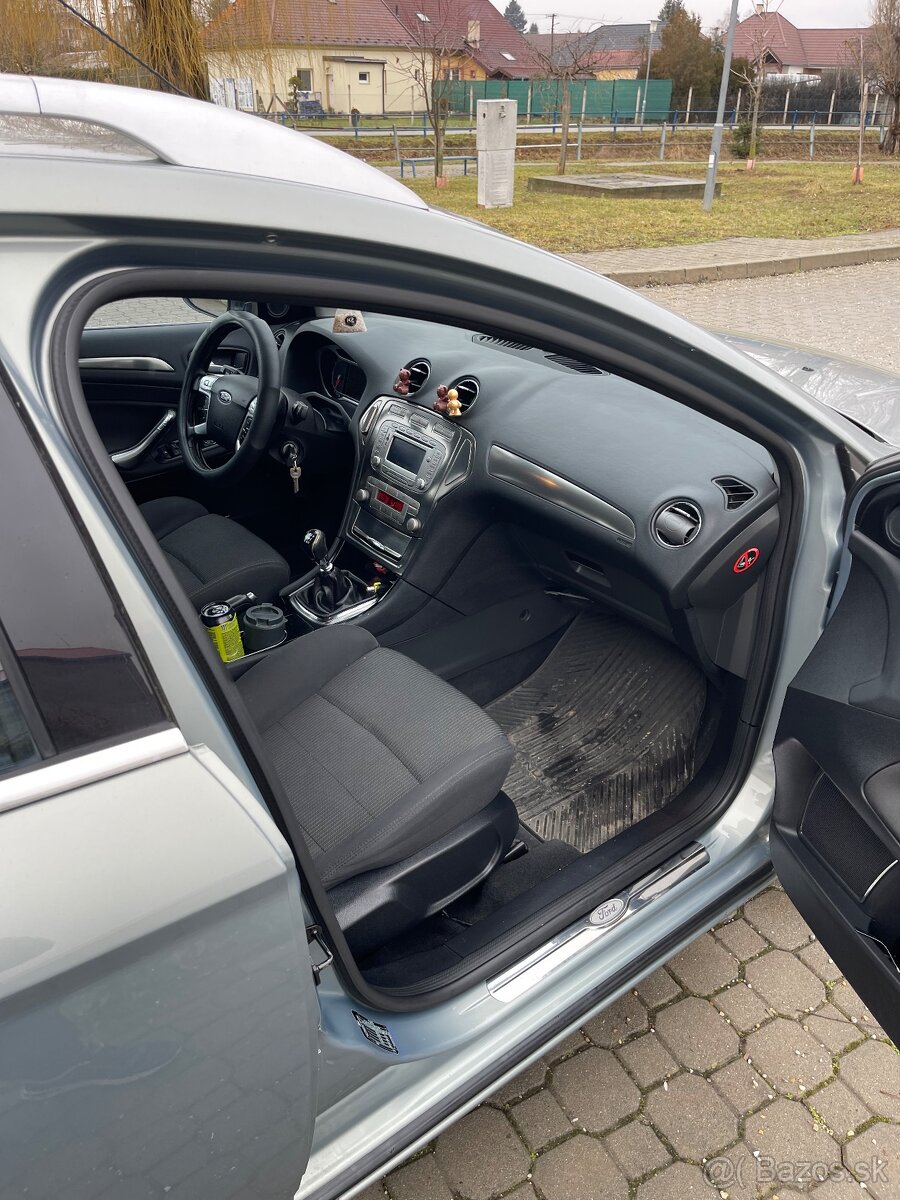 Predám Ford Mondeo MK4 - 5