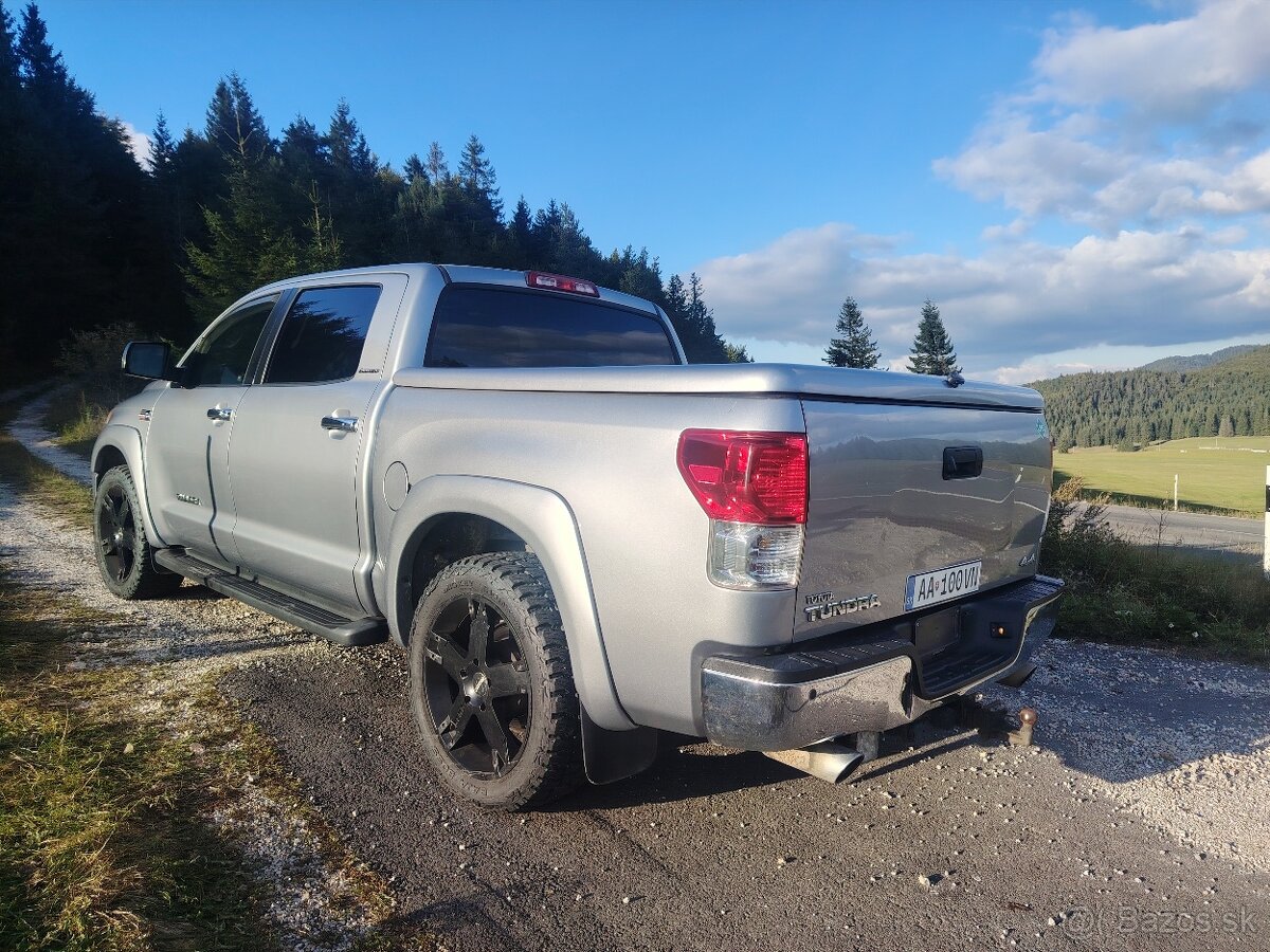 Toyota TUNDRA 4X4 5,7 iForce / LPG / DPH / REZERVOVANE - 5
