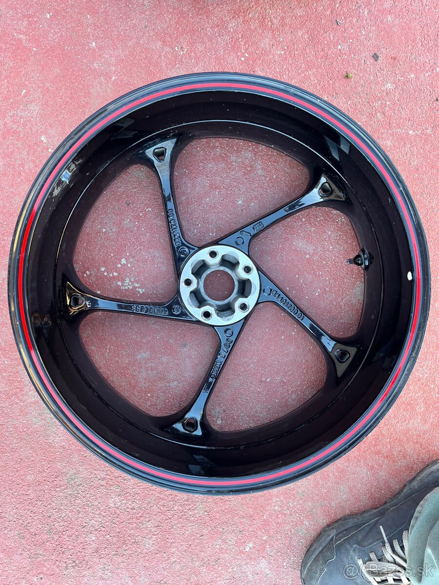 TRIUMPH SPEED TRIPLE 1050 OROGINÁLNE ráfy - 5