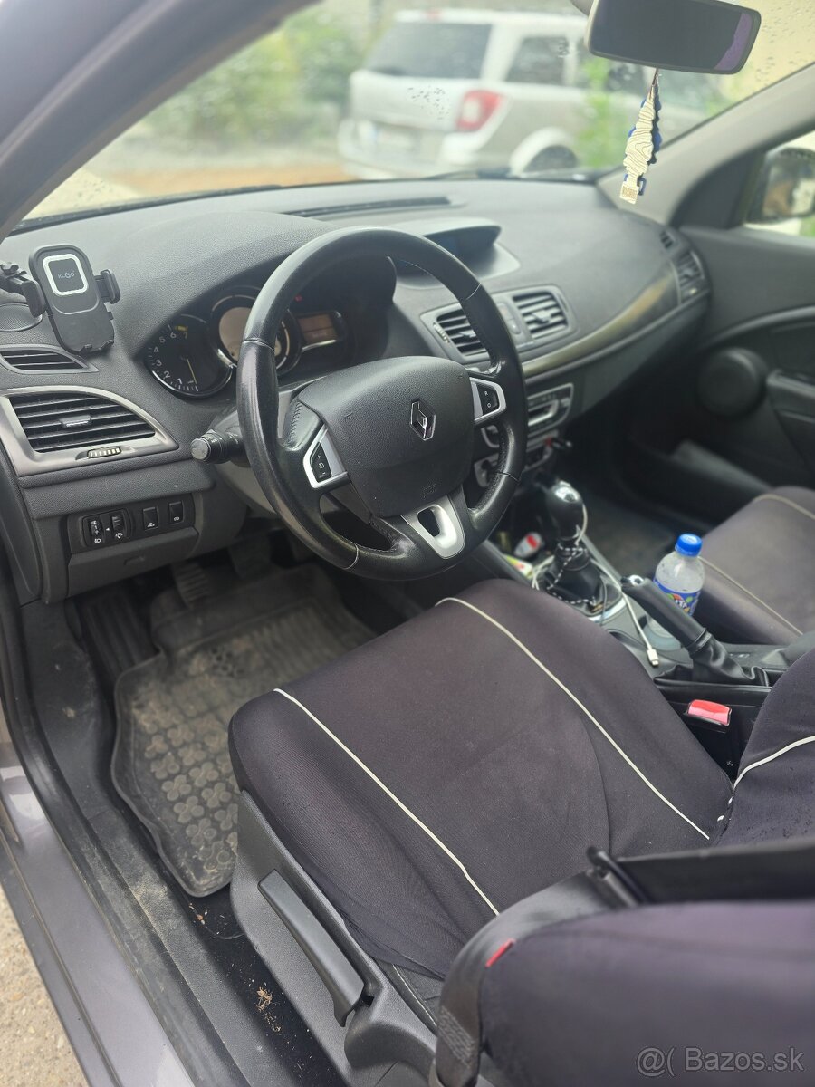 Renault Megan - 5
