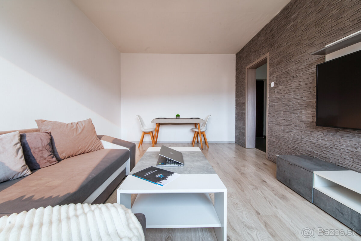 Na predaj 2-izbový byt s loggiou v Martine - Sever - 5