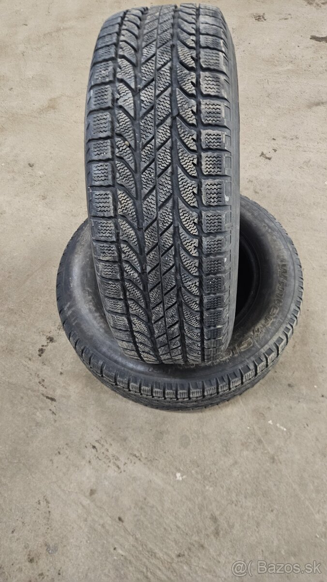 Zimne oneumatiky 235/65 r17 - 5
