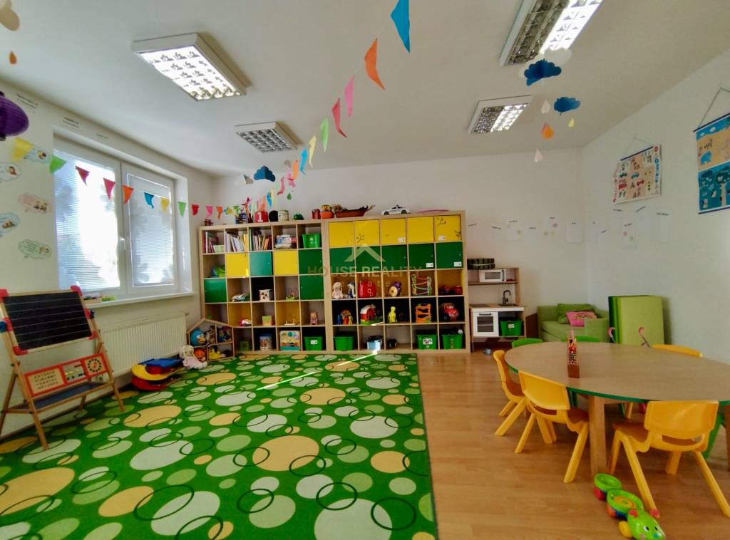 Polyfunkčný objekt s vlastným parkovaním, Mierová ulica, BA - 5