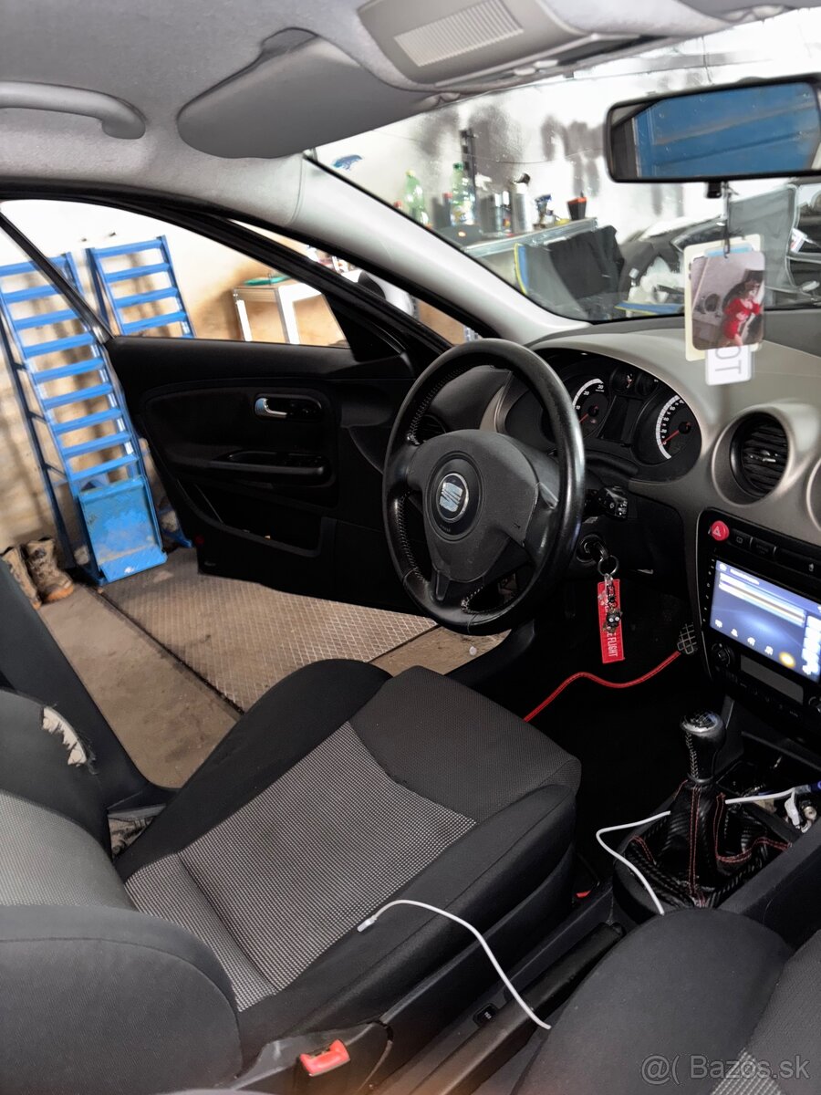 Seat Ibiza 6L 1.9TDi - 5