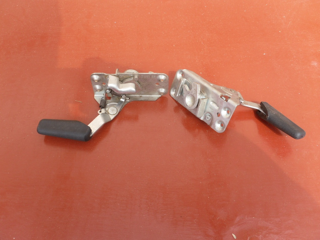 Traktor, zetor,diely,major,crystal,kryštal,zamok,kľučka - 5