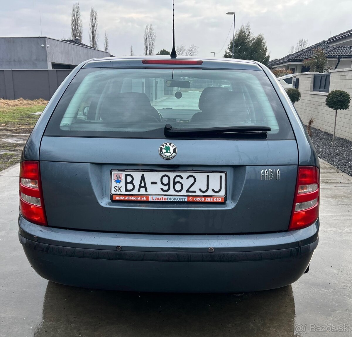 Predám Škoda Fabia Combi 1,2 benzín - 5