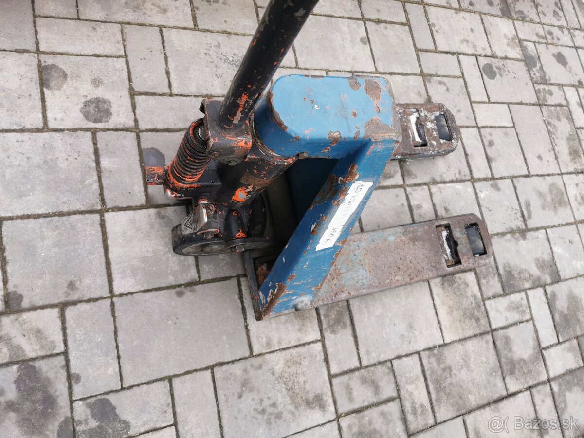 Paletový vozík paleťák - 5