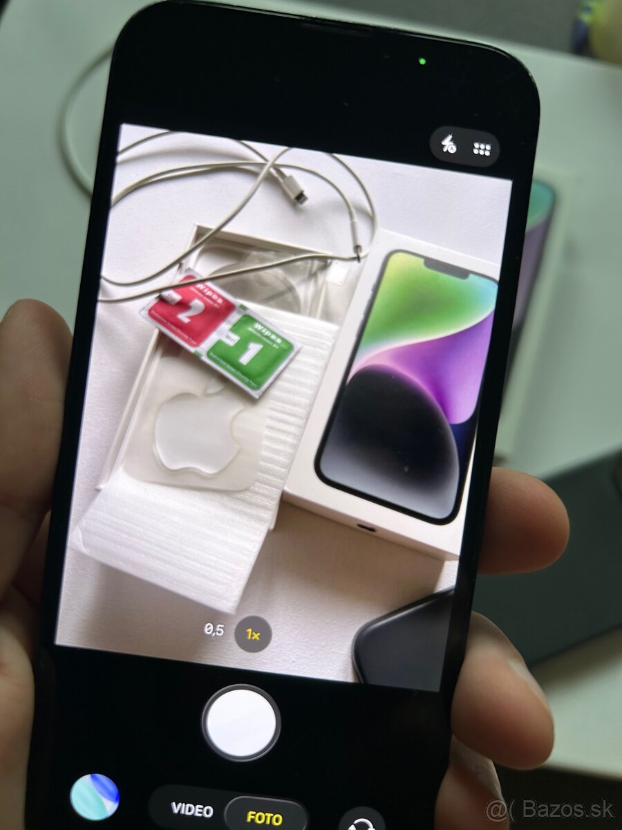 Apple iPhone 14 | 77% - 5