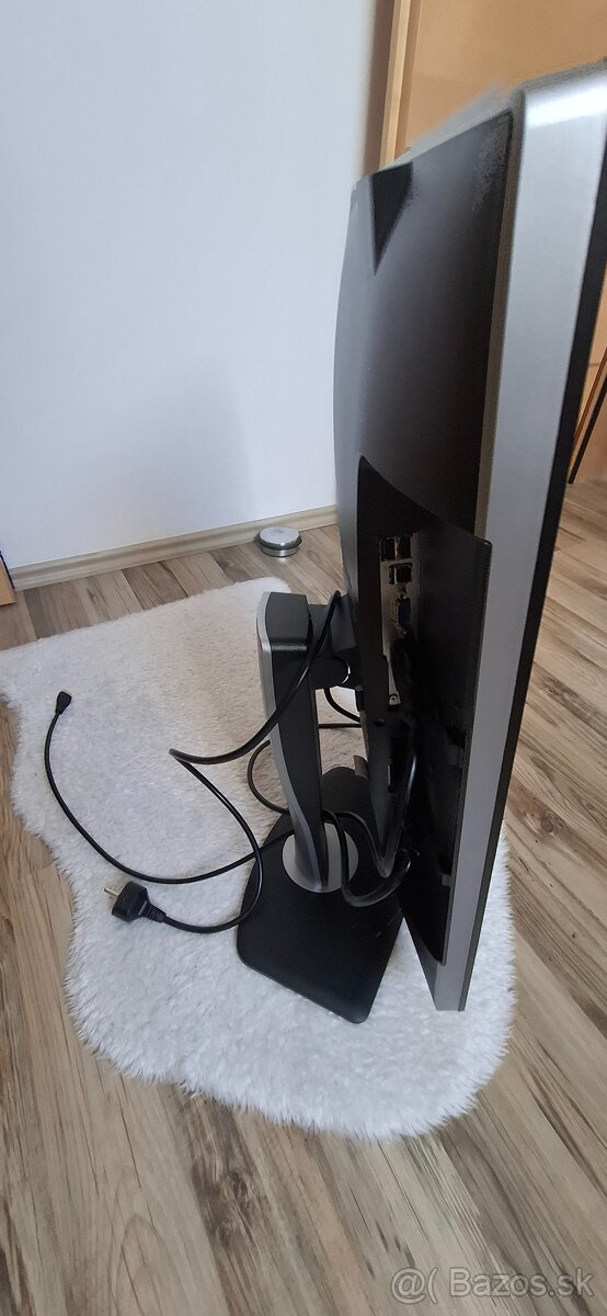 Dell UltraSharp U2412Mc - 5