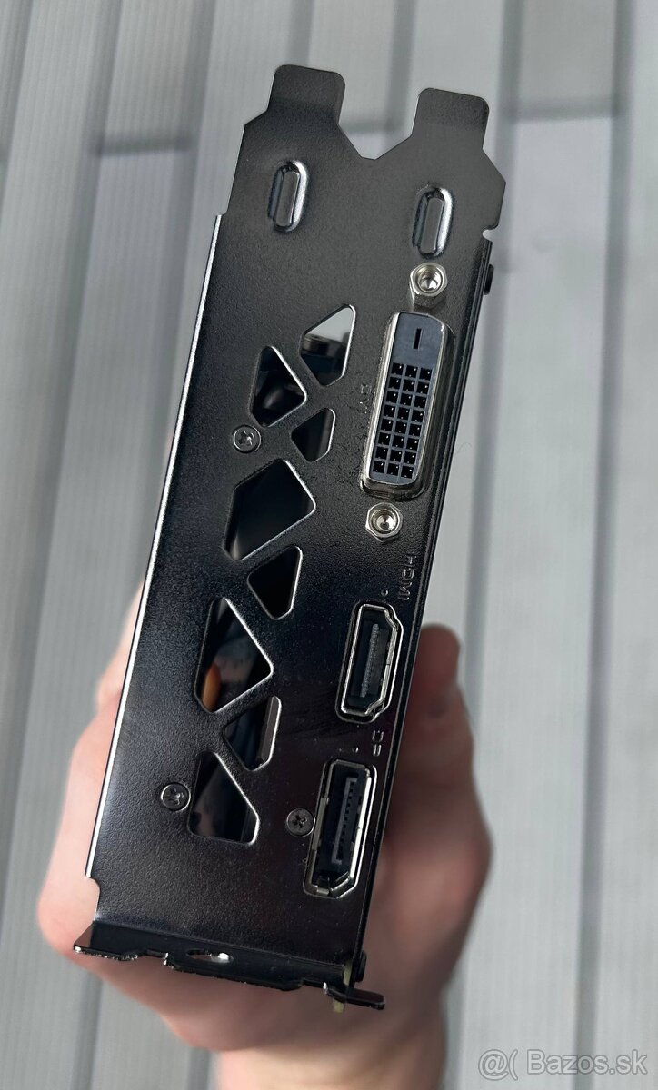 EVGA GeForce GTX 1660 Ti - 5