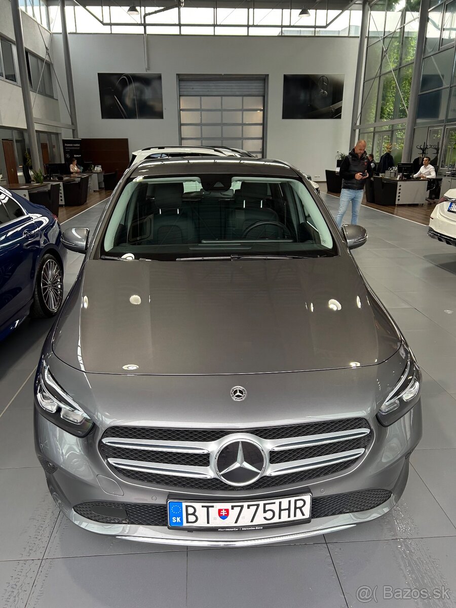 Mercedes B180 d - 5