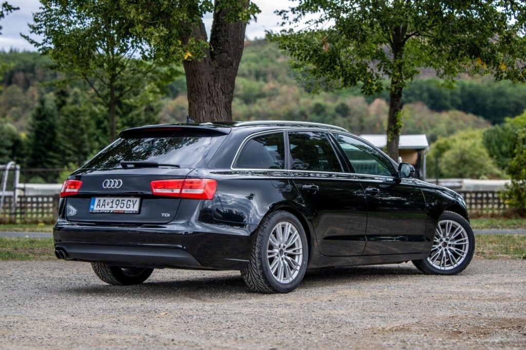 Audi A6 Avant 2.0 TDI 130kW MT/6 2012 - 5