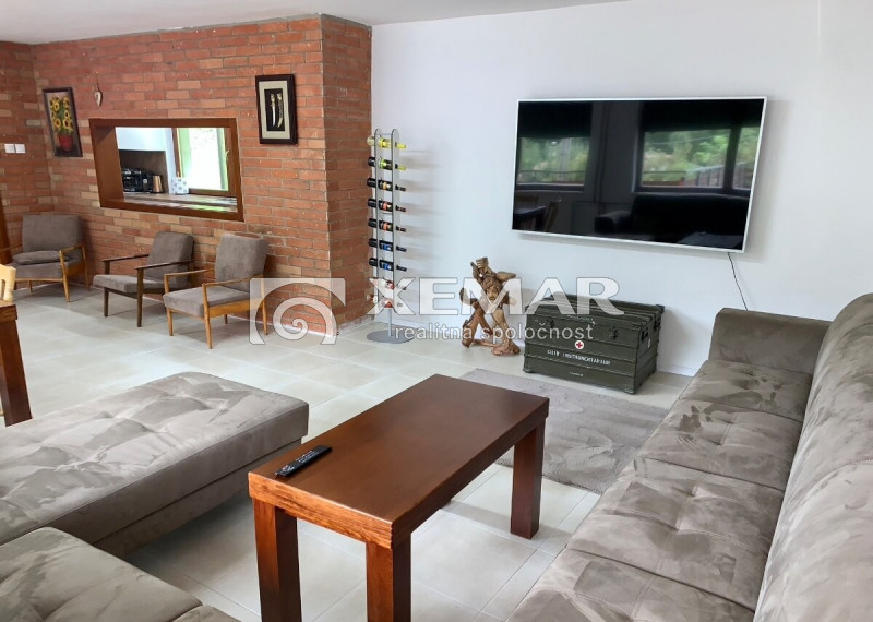 PREDAJ Veľký rodinný dom, obec Bystrá - 5