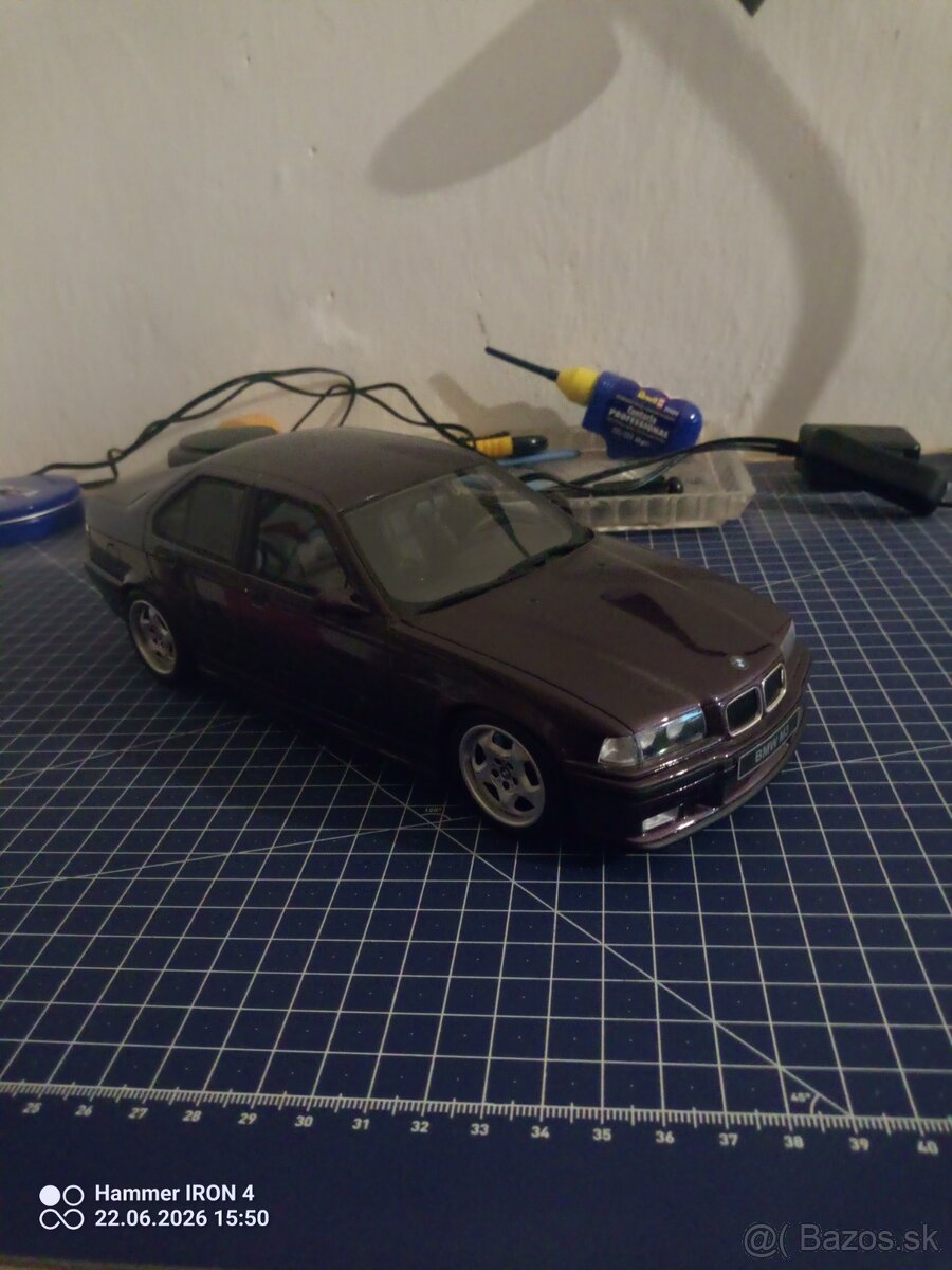 BMW E36 M3 OTTOMOBILE 1:18 - 5