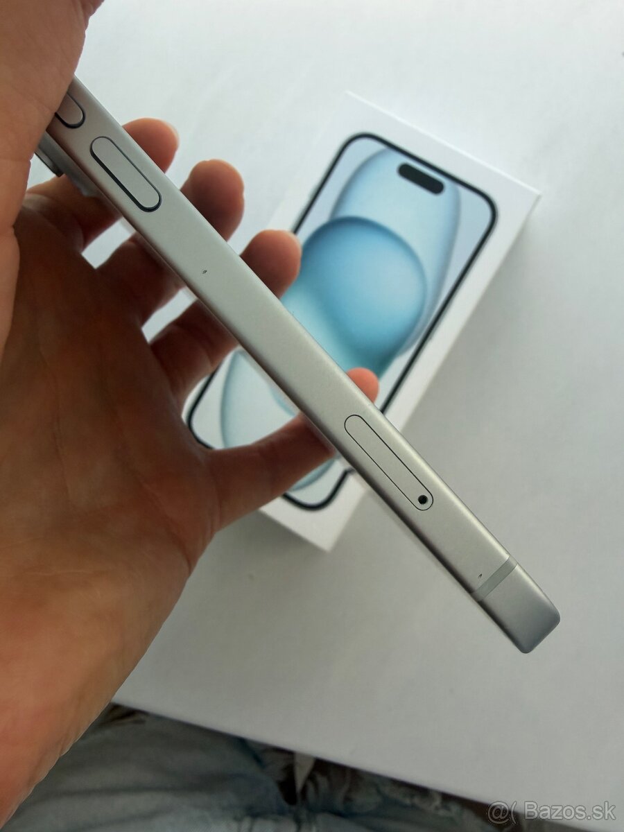 iPhone 15 128 GB - 5