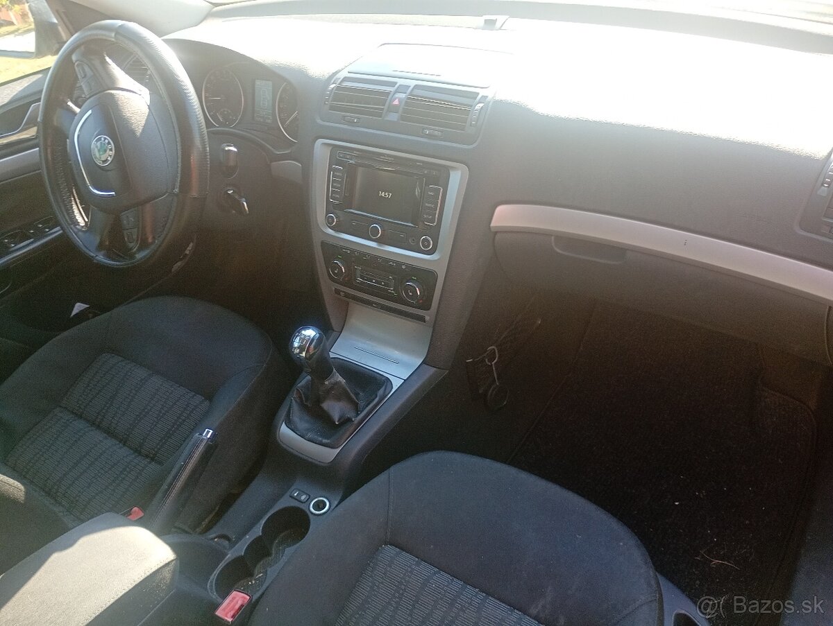 Škoda Octavia combi 1.6tdi - 5
