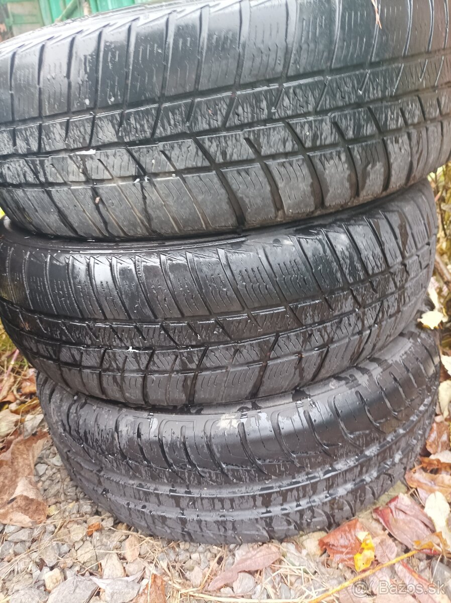 Predam 4ks diskov z Fabia 175/65 R14 ET35 51x14 H2 5x100 - 5