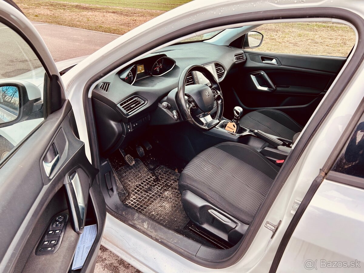 Peugeot 308 1.6HDi SW combi 2015 - 5