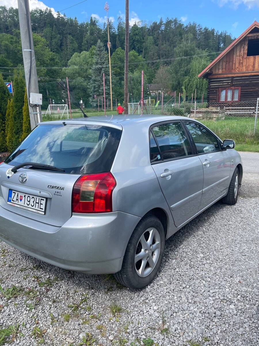Toyota Corolla 2.0 - 5