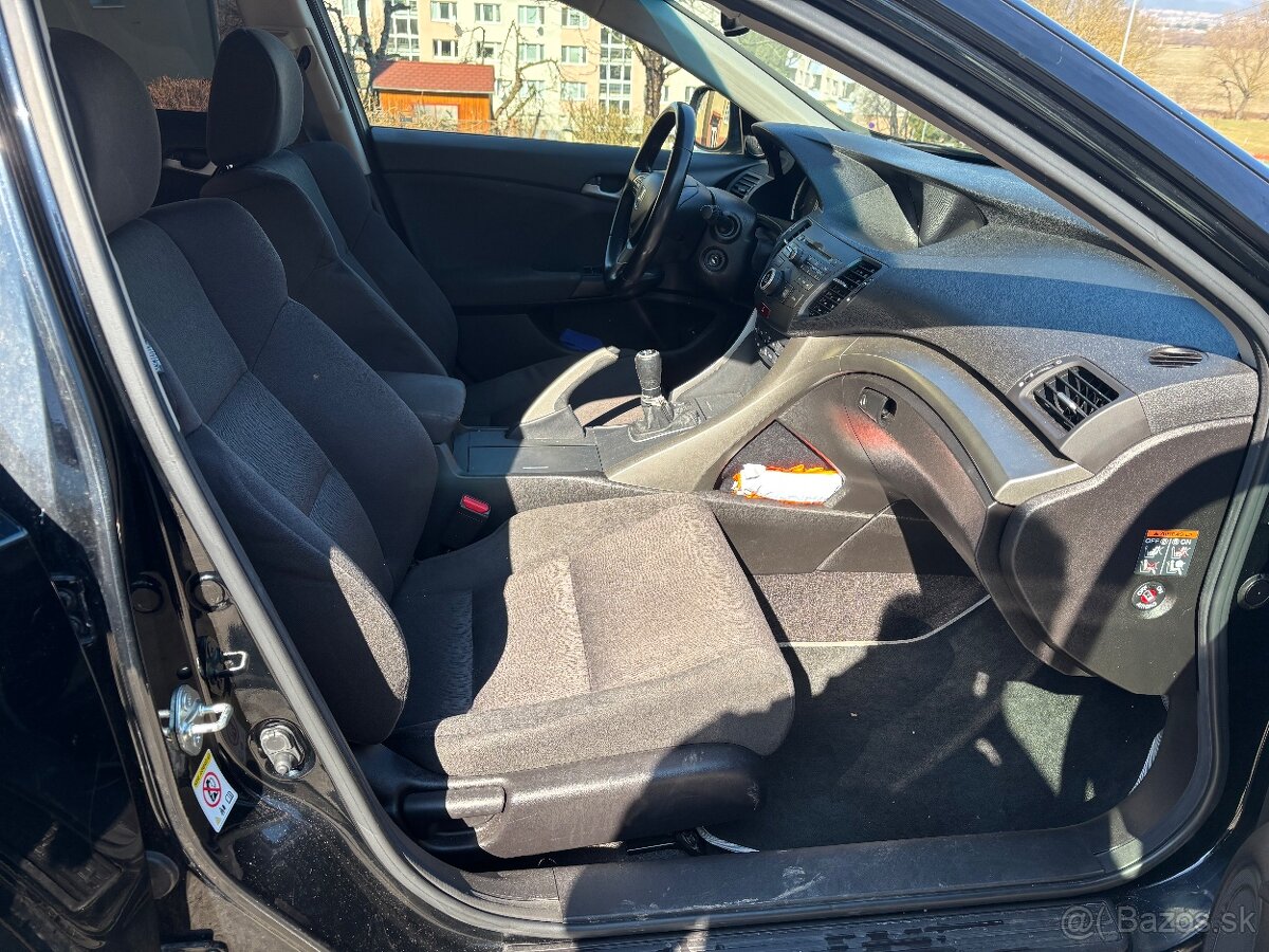 Honda Accord 8G