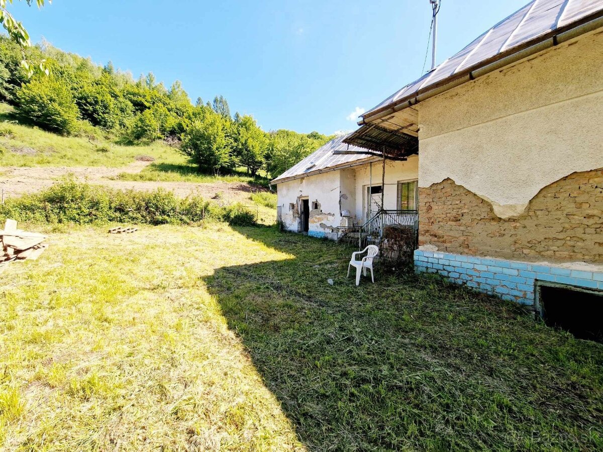Nádherný-obrovský pozemok POD LESOM v intraviláne/od 7,50m2 - 5
