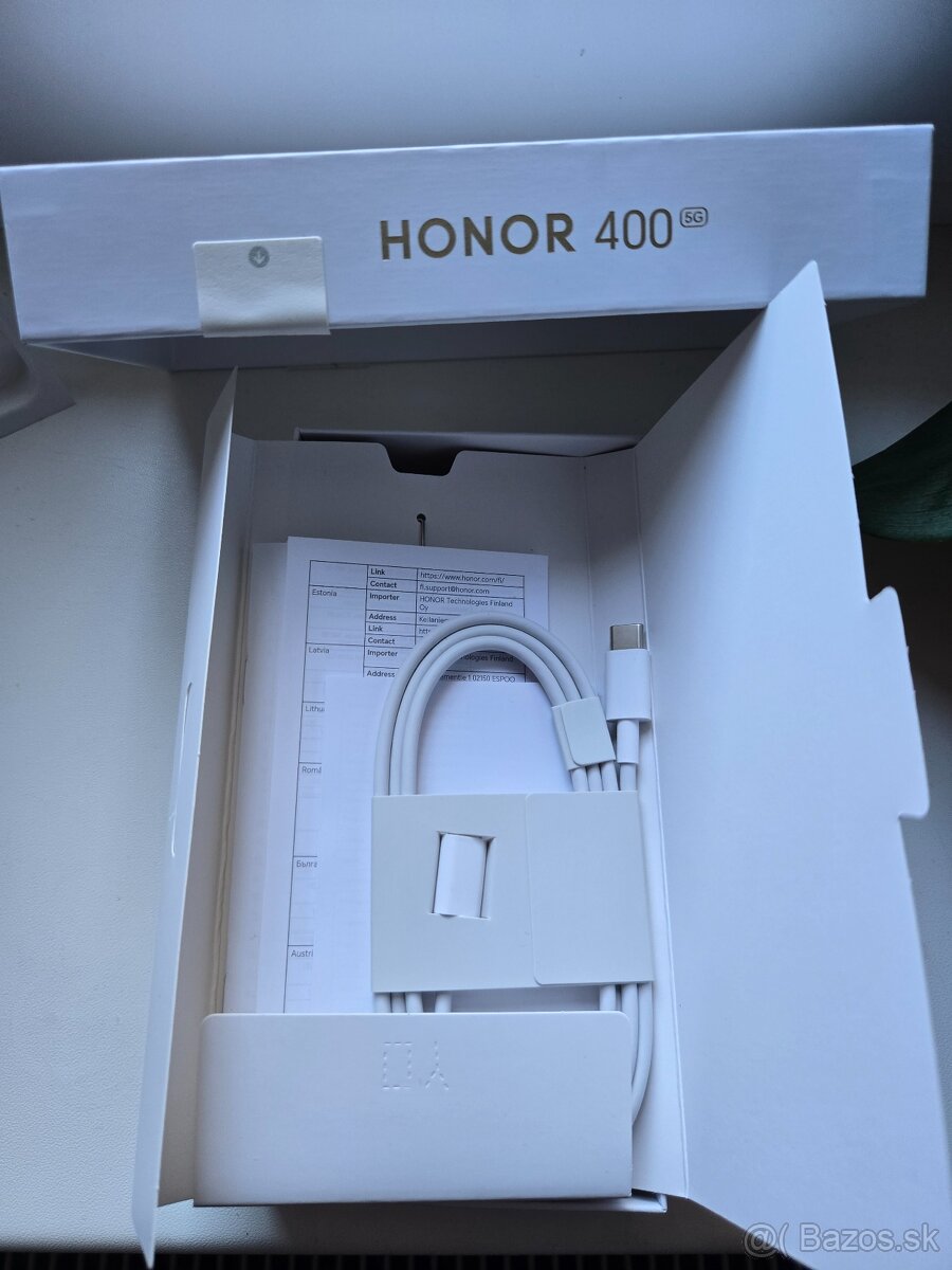 Honor 400 5g zlatý - 5