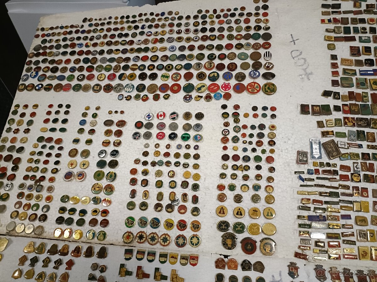 Predám rôzne odznaky 3000+ kus - 5