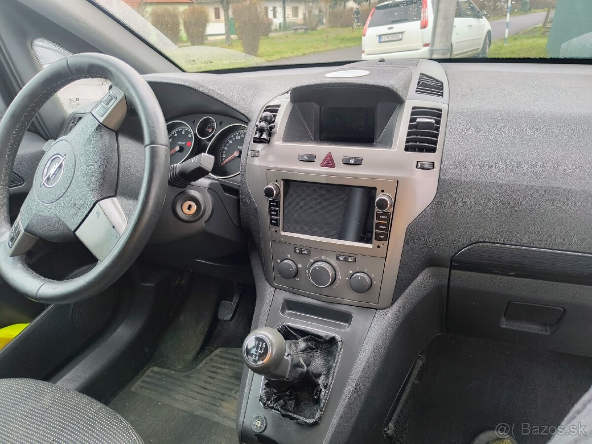 Predám Opel Zafira b 1.8 103kw lpg - 5
