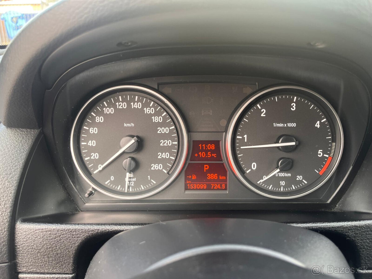 BMW X1 sDrive18d - 5