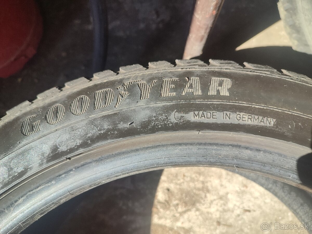 225/45 R17 Goodyear (celoročne) - 5