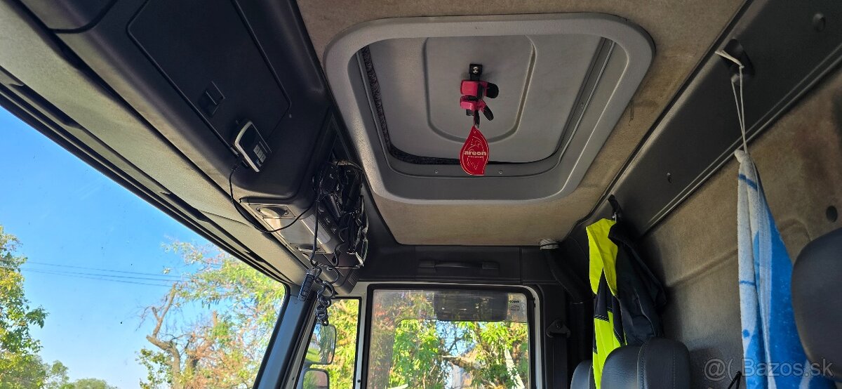 Predám Iveco Eurocargo s hydr.čelom - 5