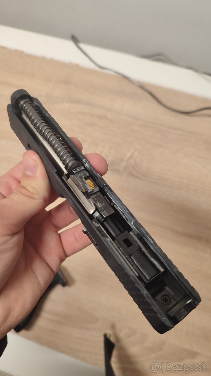 Predám Airsoft Glock NML589 - 5