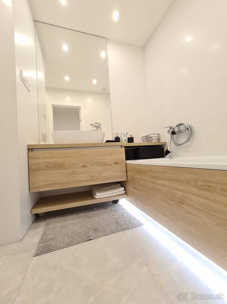 Prenájom exkluzívny 3.i.byt Nitra-Chrenová s garážou - 5