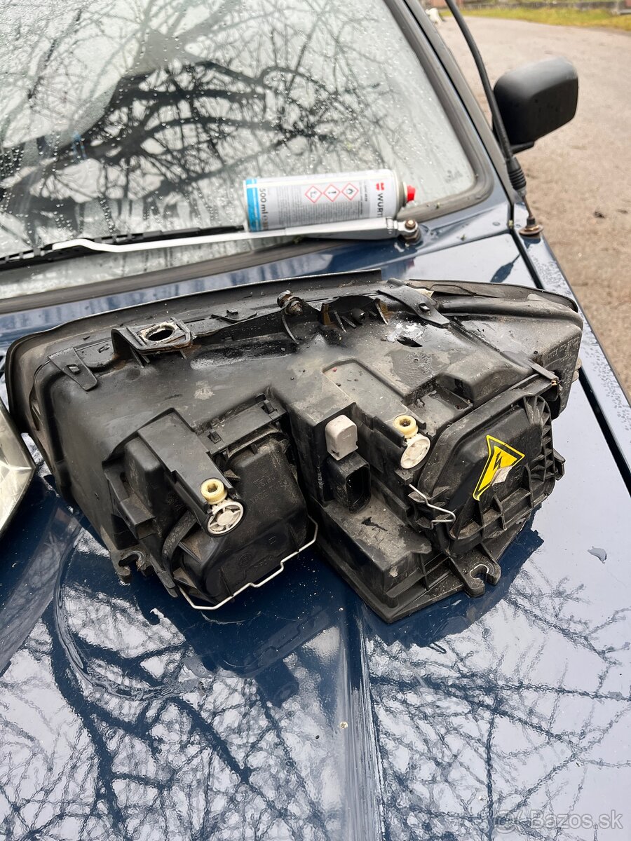 Xenony audi a4 b6 - 5