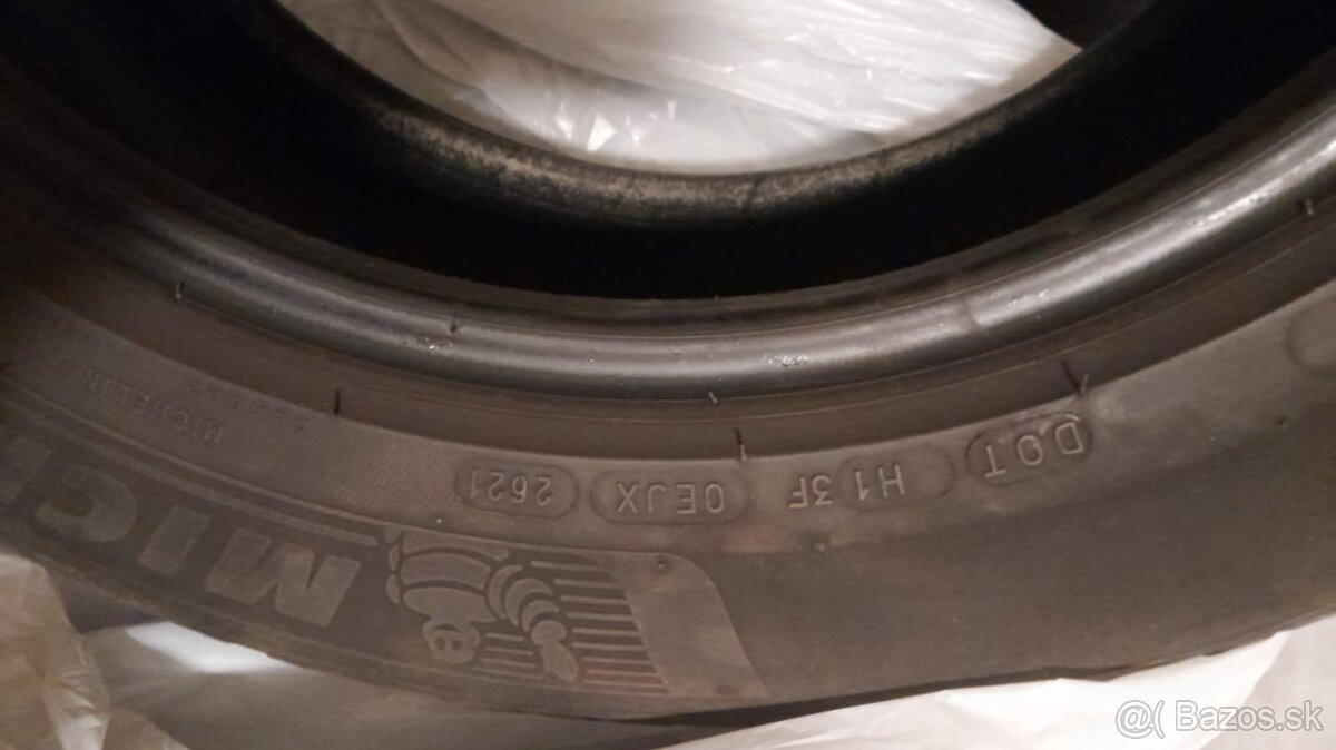 Predam Michelin 215/55 R17 letné pneumatiky - 5