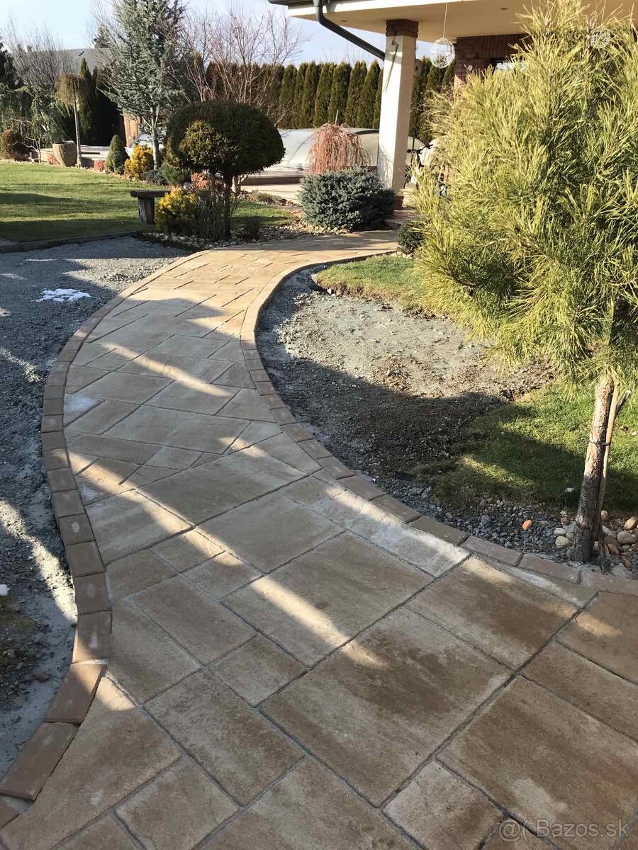 Zamkova dlazba výkopové práce - 5