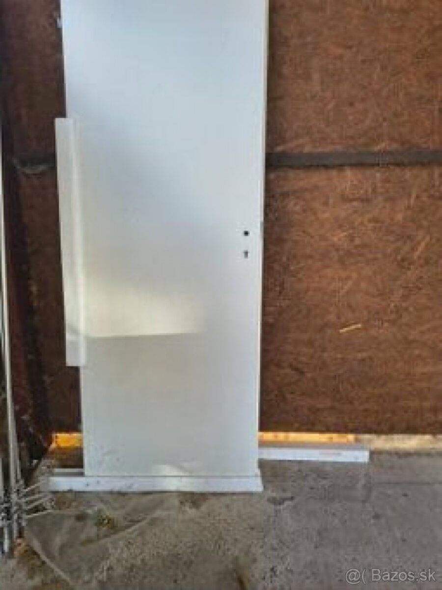 Dvere interiérové pravé 70 plné nové - 5