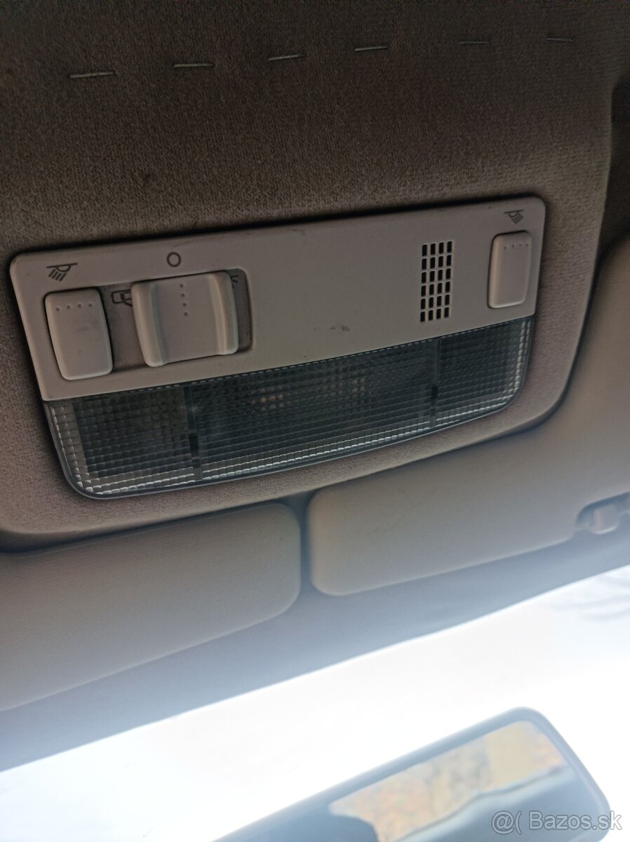 Fabia1 zadné svetlá, mriežky - 5