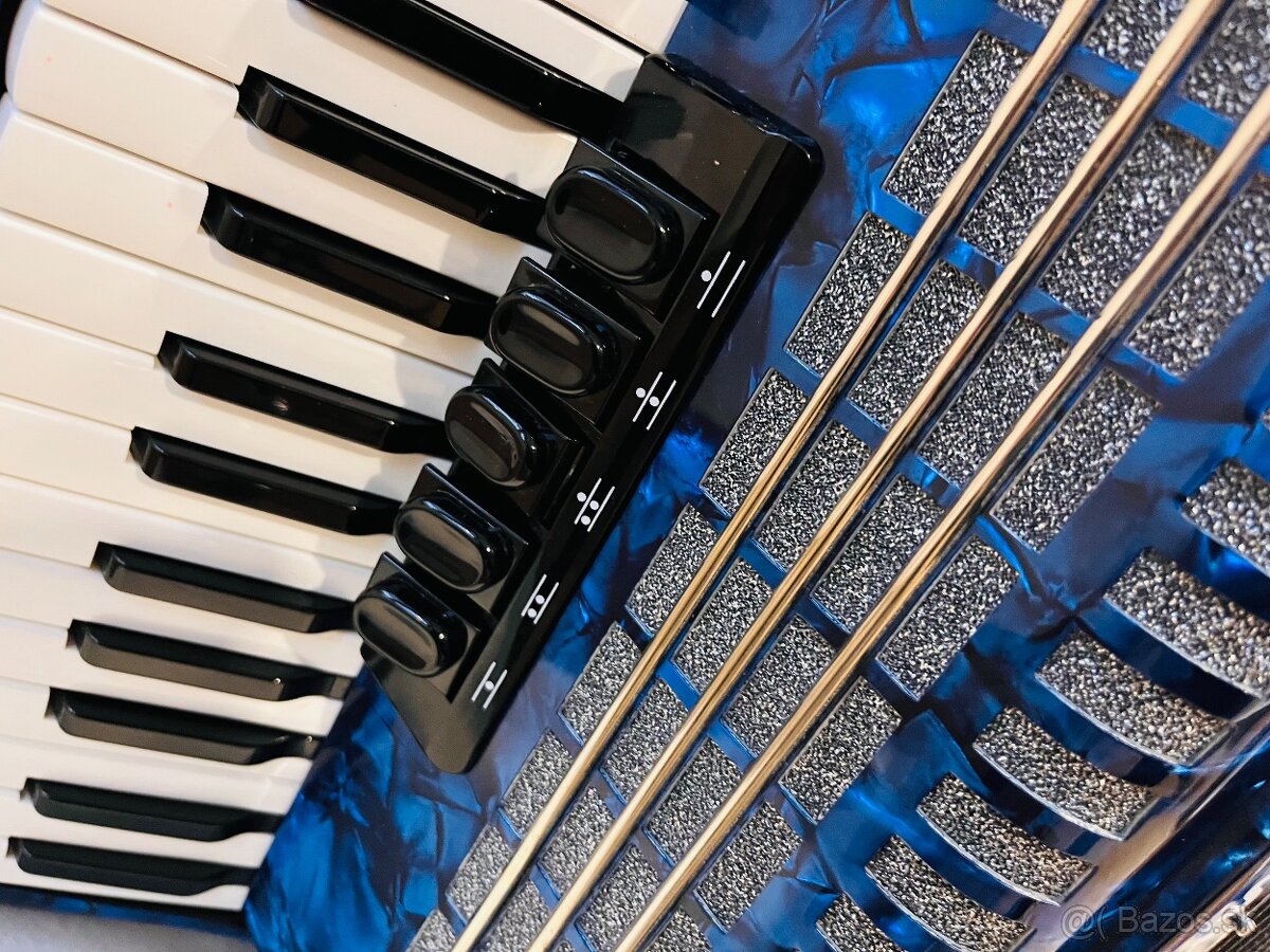 Predám akordeón Weltmeister Achat 72 basový - 5