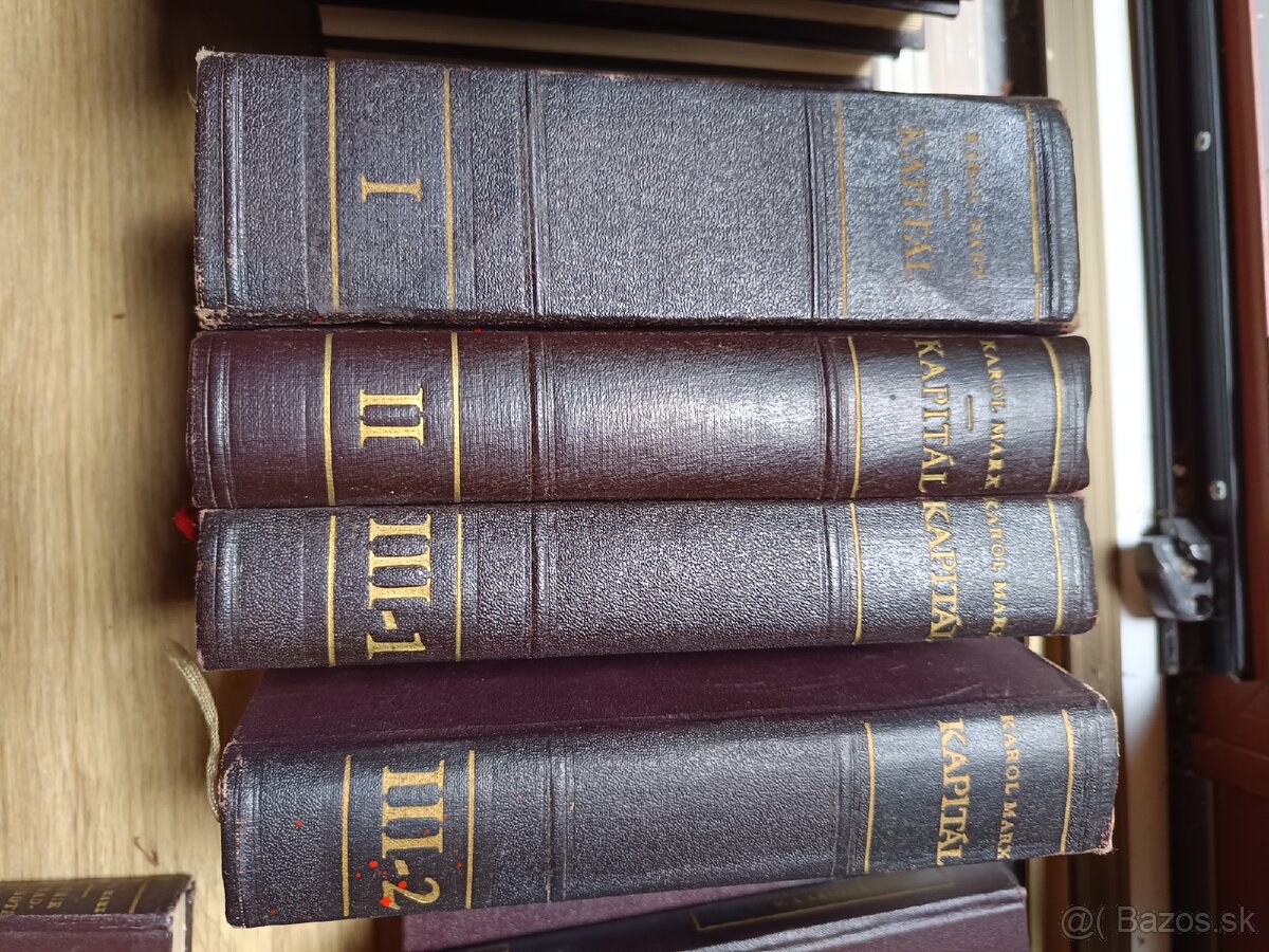 Predám knihy ,Lenin1,2,3 sú predane,Marx - 5