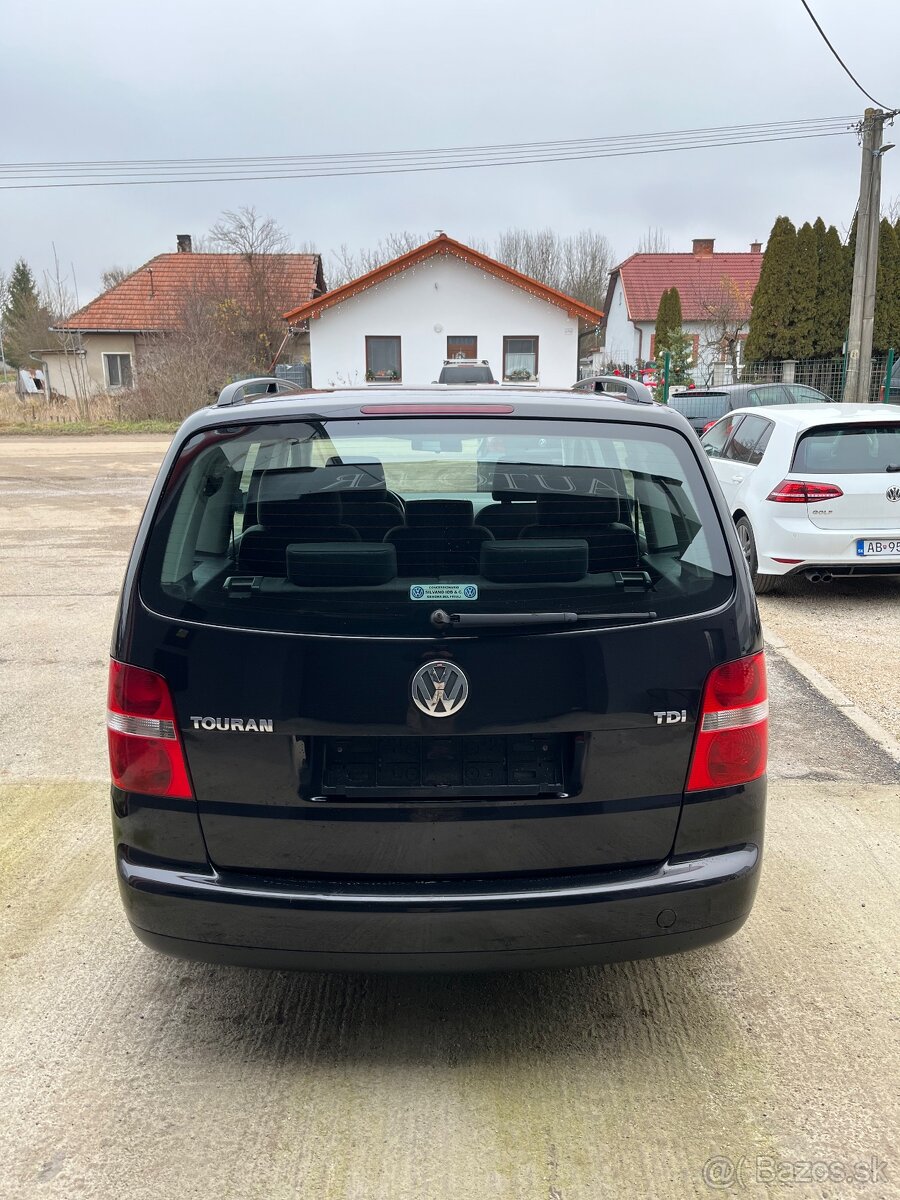 Volkswagen Touran 1.9 TDI TrendLine = 77kW BKC, 7 Miest = - 5