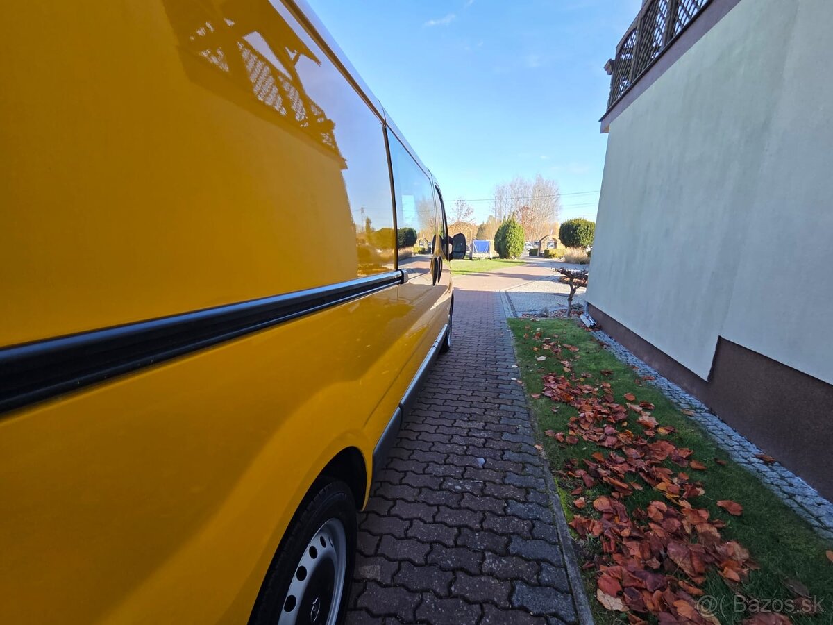 Predám dodávku Opel Vivaro LONG 6 MIESTNE. - 5