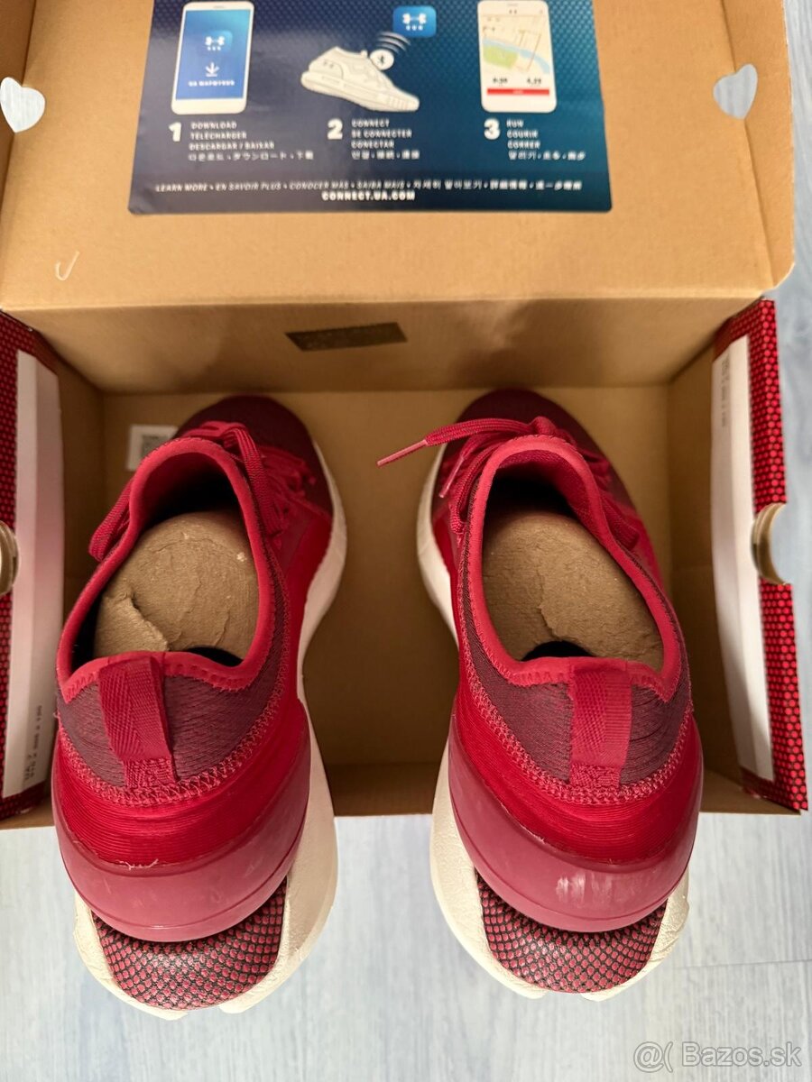 Pánske tenisky Under Armour UA Phantom ,43/9, Bluetooth - 5