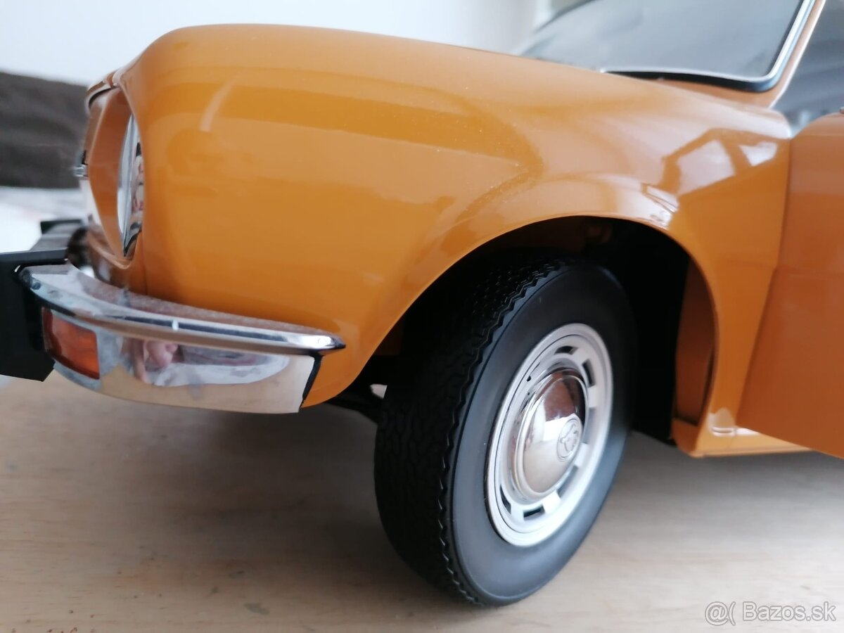 Škoda 100 L , model 1:8 - 5