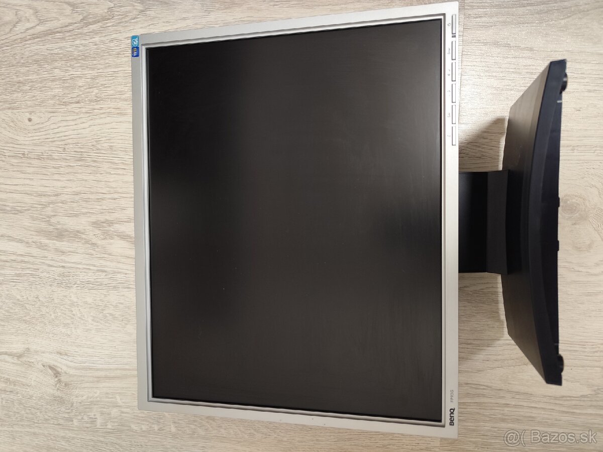 Monitor BenQ 19" - 5