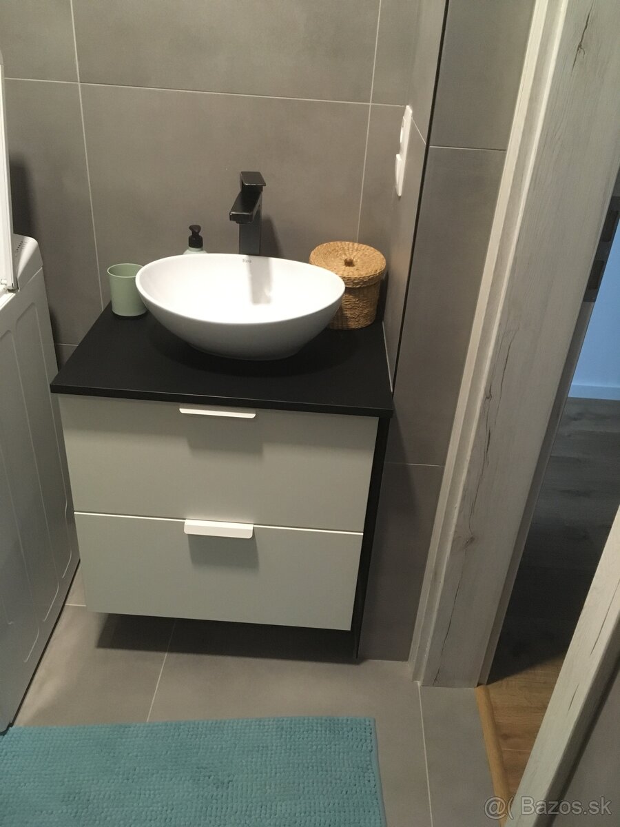 Prenajom 1,5 izboveho bytu - 5