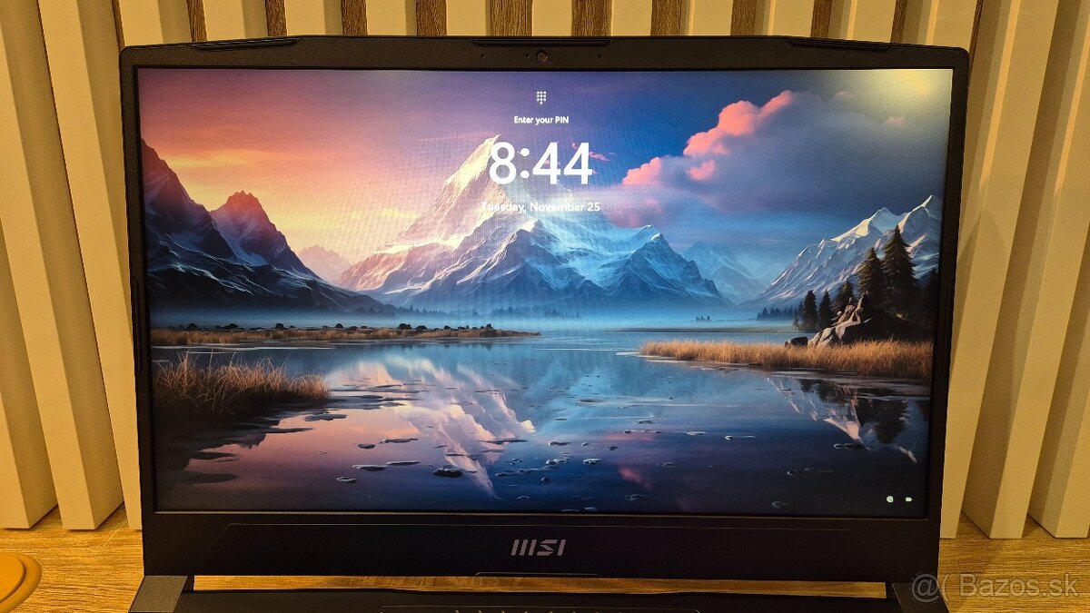 MSI Katana B13V - i7 13620H, RTX 4070, 16GB DDR5 - 5