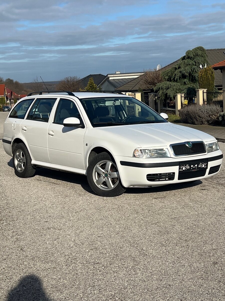 Škoda Octavia 1.9TDi 74kW r2010 - 5